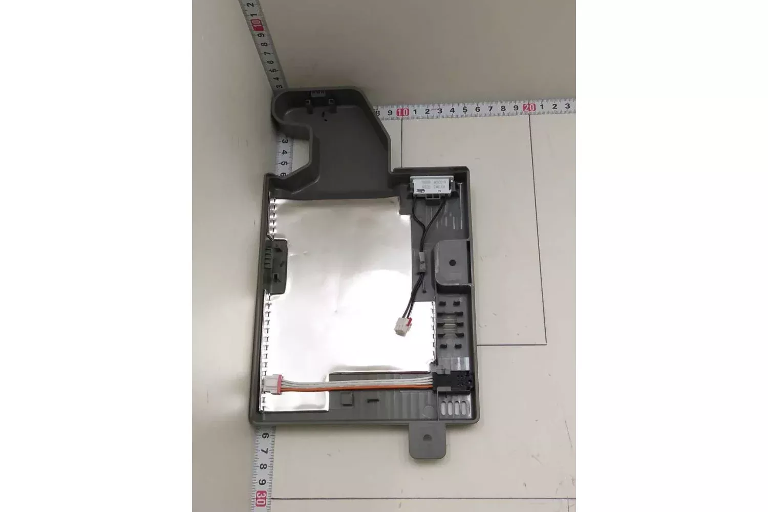 Samsung Refrigerator Up Left Hinge Cover - DA97-19901A